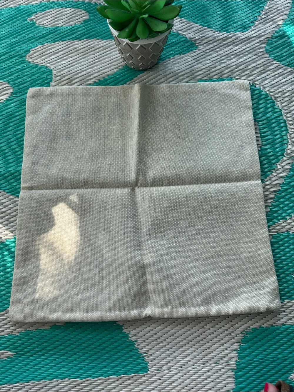 Best Aunt Ever pillow cover  -  Floral 18x18
